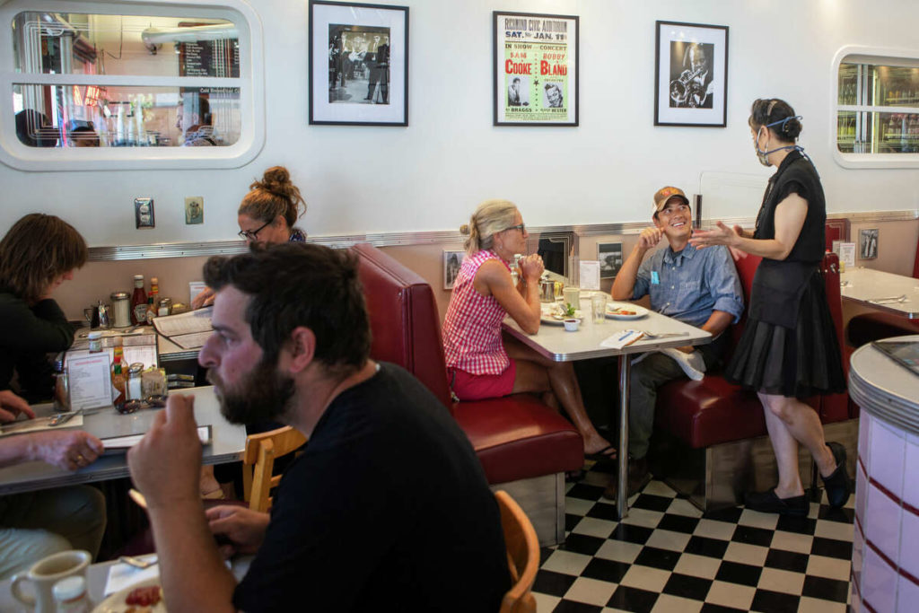 Friendliness, food bring longtime Denny's diners back — to their own table, News